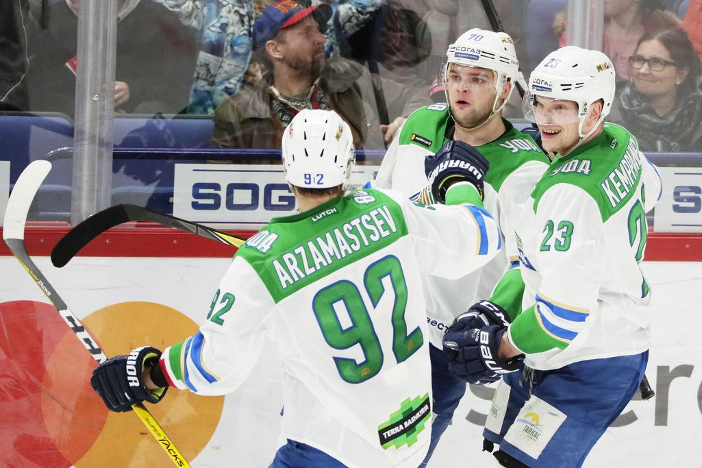 Tässä ovat KHL:n playoff-parit - Jokereiden lisäksi 13 suomalaispelaajaa jahtaa Gagarin Cup -kannua KHL Urheilu   