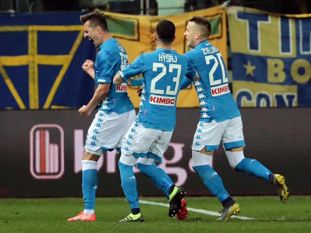 Milik nöyryytti upealla vaparimaalillaan Parmaa – Napoli rökälevoittoon 4–0 Jalkapallo Urheilu   