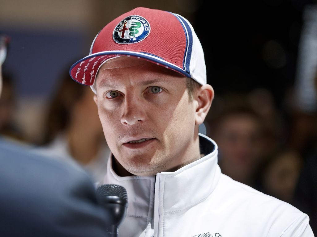 Kimi Räikkösen Alfa Romeo -siirto tarjoaa suomalaisille herkullisen tilanteen - ”Ei nyt ihan lottovoitto mutta kuitenkin” Formulat Urheilu   