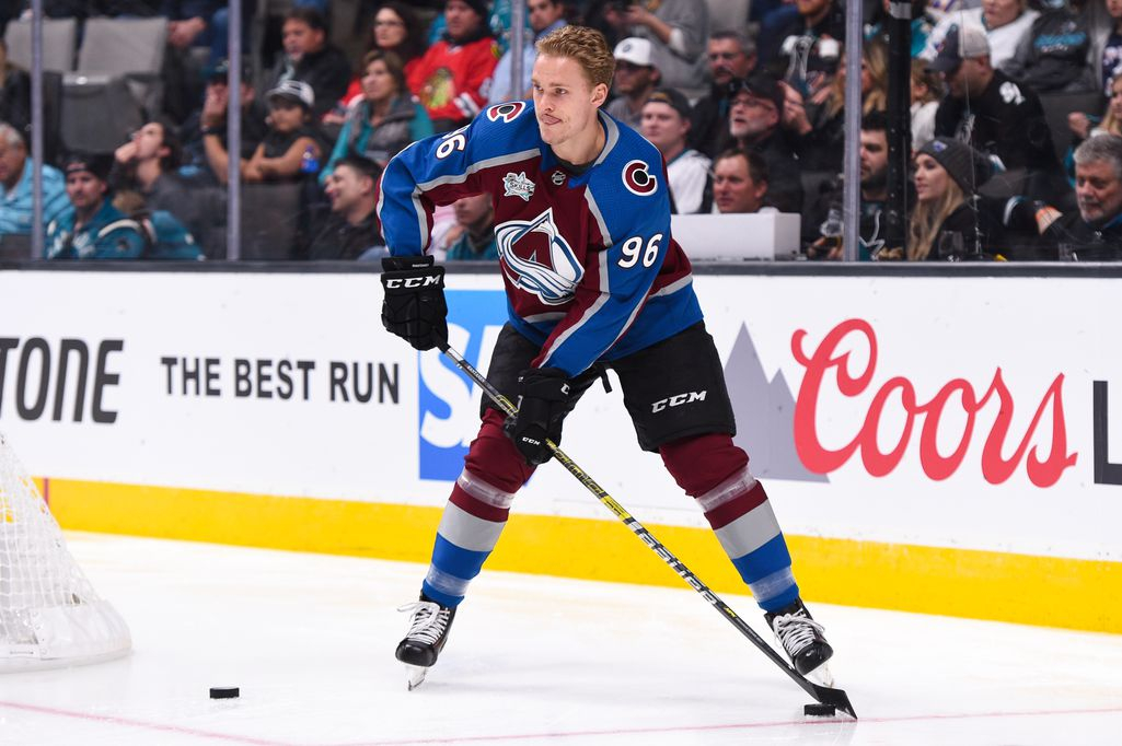 NHL-toimittaja teki paljastuksen Mikko Rantasen sopimusneuvotteluista - Colorado tarjosi syksyllä vuosipalkkaa, joka on miljoonia pielessä: ”Nyt se on täysin absurdi” NHL Urheilu NHL-toimittaja teki paljastuksen Mikko Rantasen sopimusneuvotteluista - Colorado tarjosi syksyllä vuosipalkkaa, joka on miljoonia pielessä: ”Nyt se on täysin absurdi” NHL Urheilu