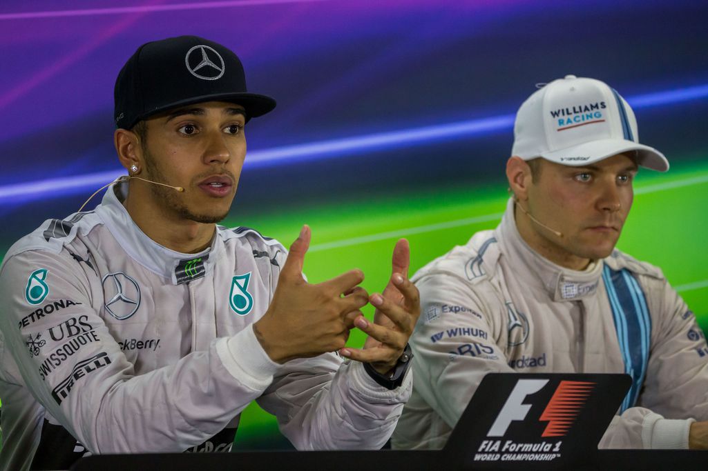 Valtteri Bottakselta raju paljastus HS:lle - ajoi huippukauden sumussa, edes talli ei tiennyt terveysongelmista: ”Oireet olivat aika pahat” Formulat Urheilu 