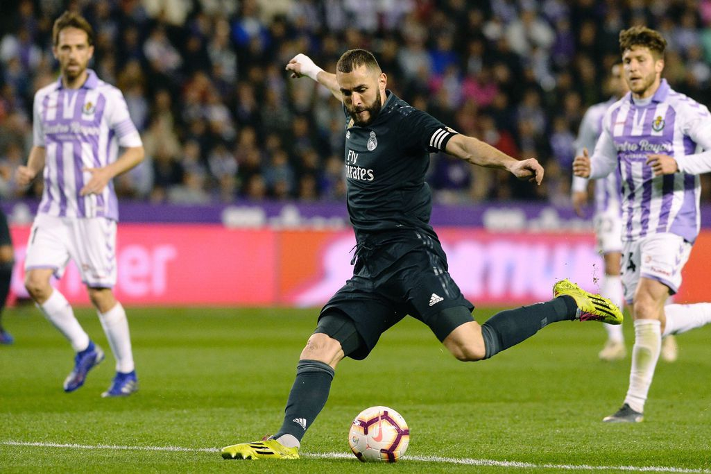 Sekasortoinen Real Madrid palasi voittojen tielle - lehti kertoi tähtipuolustajien rajusta riidasta ottelun alla Jalkapallo Urheilu   