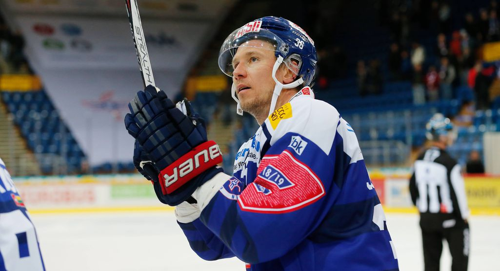 Jussi Jokinen rohmusi pisteitä paluuottelussaan! Kärpät kaatoi Sportin murskalukemin smliiga Urheilu Jussi Jokinen rohmusi pisteitä paluuottelussaan! Kärpät kaatoi Sportin murskalukemin smliiga Urheilu