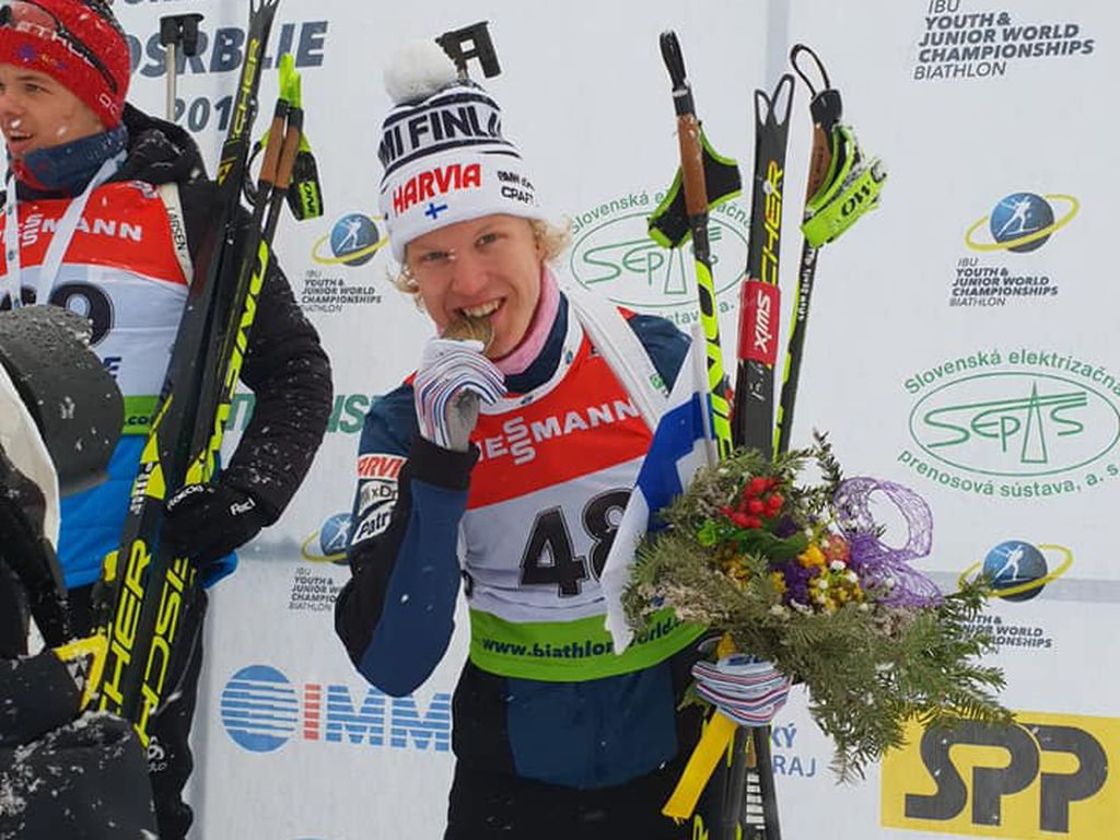Suomelle taas mitali ampumahiihdon nuorten MM-kisoissa! Otto Invenius taisteli pronssille pikakilpailussa talviurheilu Urheilu Suomelle taas mitali ampumahiihdon nuorten MM-kisoissa! Otto Invenius taisteli pronssille pikakilpailussa talviurheilu Urheilu