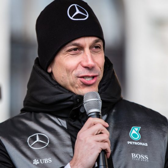 Toto Wolff: "Johdamme molempia mestaruustaistoja, mutta se ei tunnu siltä." Formula 1 Formulat Uncategorized Urheilu   