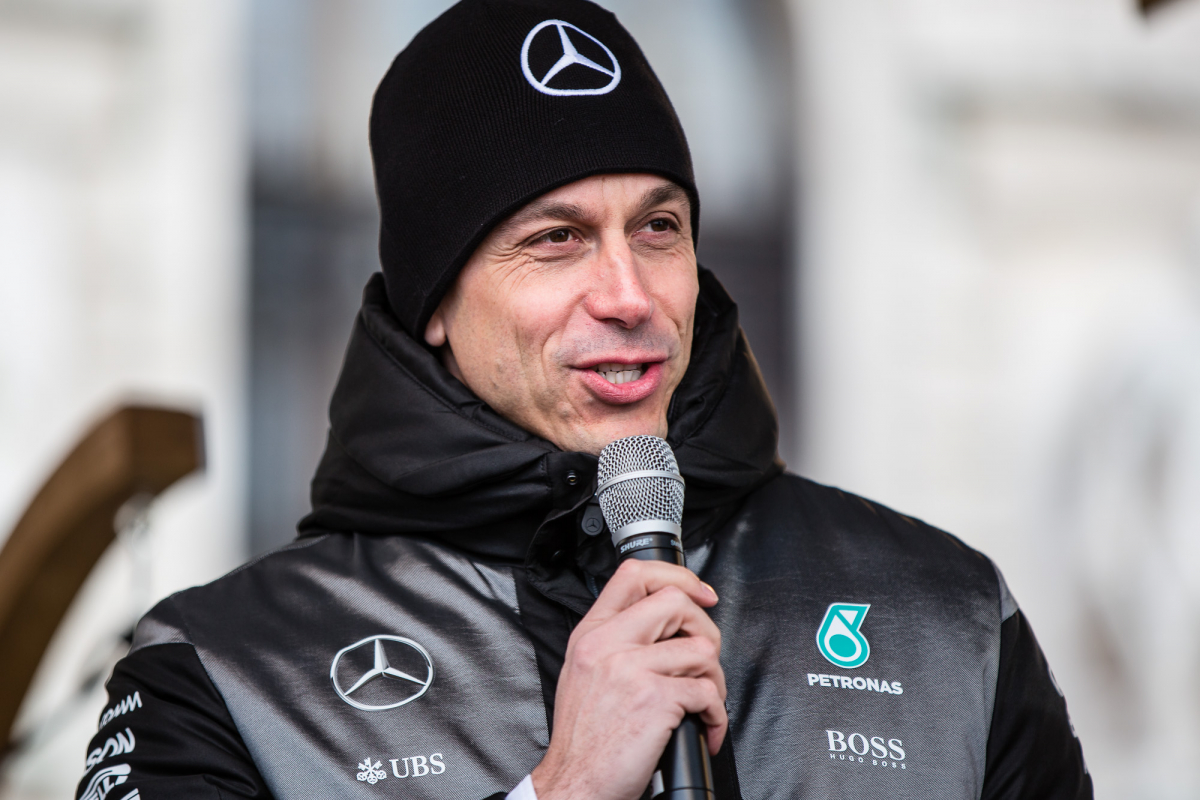 Toto Wolff: "Johdamme molempia mestaruustaistoja, mutta se ei tunnu siltä." Formula 1 Formulat Uncategorized Urheilu   